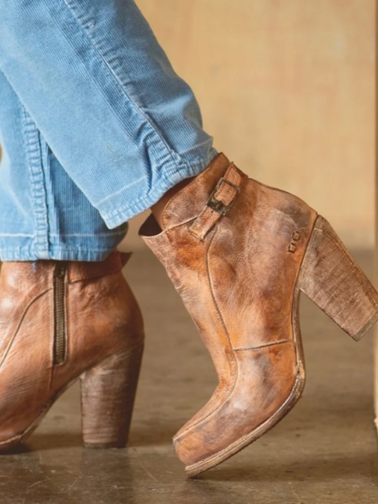 Bedstu Isla Booties In Tan Rustic White